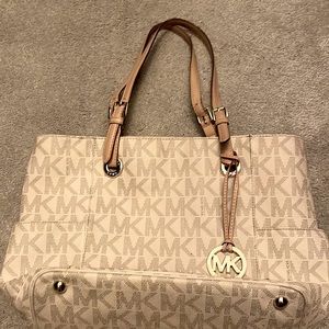 Michael Kors Tote